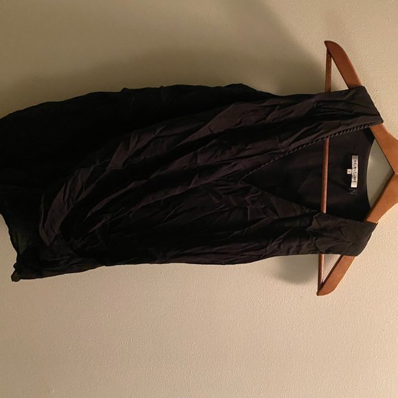 2 Helmut Lang blouses, 2 dresses (Diane Van Furstenberg and Ulla Johnson) - Picture 7 of 9